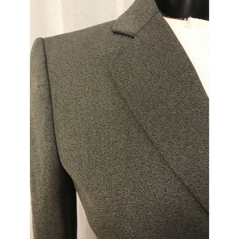 Tahari Nicholson Women's Blazer Gray Lined 3 Button Blazer Size 4P NWT - Picture 3 of 11